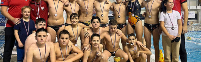 Još jedan veliki uspeh mlađih selekcija Vaterpolo kluba Radnički