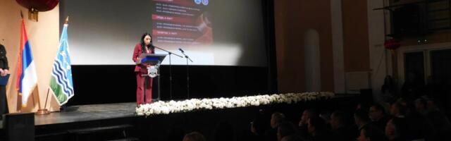 KULTURA NAJBOLJE POVEZUJE NARODE Počeo Festival kineskog filma u Loznici (FOTO)