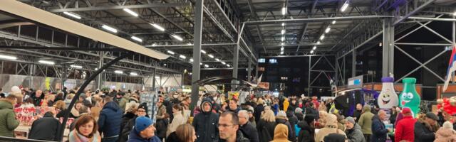 Niški noćni market početkom juna na pantelejskoj pijaci