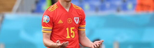 Ampadu ostaje veran svom Lidsu, bar do 2030. godine!