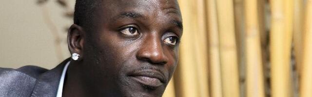 Muzičar i R&B zvezda Akon objasnio zbog čega ima više od jedne žene