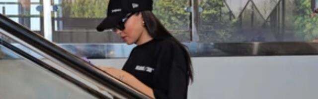 HAOS NA KONCERTU Teodore Džehverović! BAČEN SUZAVAC USRED NASTUPA, PUBLIKA SE RAZBEŽALA U PANICI (VIDEO)