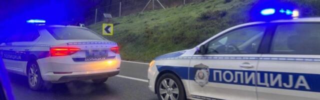 SAOBRAĆAJKA KOD BORA! Učestvovalo više vozila - JEZIV SNIMAK SA LICA MESTA! (VIDEO)