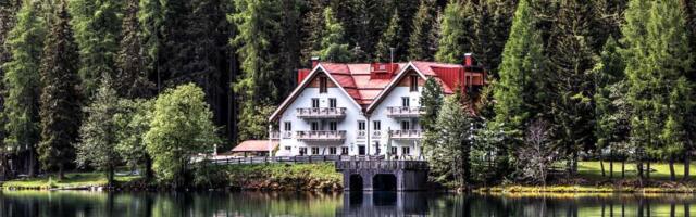 Kako pretvoriti vikendicu u udoban i funkcionalan prostor tokom cele godine