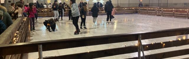 Klizalište se vratilo u Prokuplje posle 14 godina, poslednji put postavljano pred pad demokratske vlasti