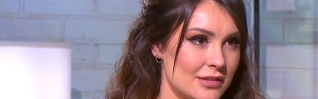 ZATEČENA EMOCIJAMA U CENTRU: Naša glumica briznula u plač NASRED KNEZ MIHAILOVE