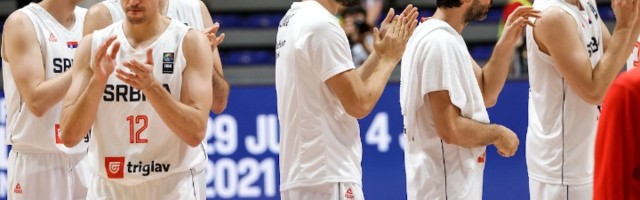 Daniloviću, ti si Vučićev sluga i ne zaslužuješ da vodiš KSS