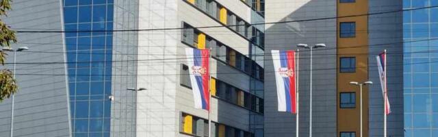 Pri padu video bima povređena tri učenika, učetiljica i nastavnik