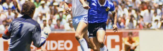 Na današnji dan pre 40 godina: Prevara veka i najlepši gol u istoriji fudbala – sve za četiri minuta i sve u režiji istog čoveka