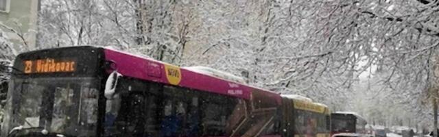 Sneg je u decembru opet iznenadio putare - mnoge ulice u Beogradu su   neprohodne
