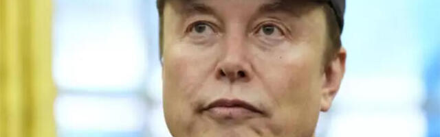 Starship nosi Teslinog bota na Mars