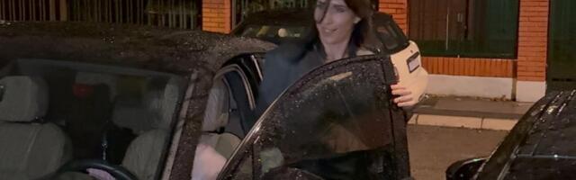 Jelisaveta prva napustila proslavu kod Brene i Bobe: Ušla u svoj Porše, a na pitanje kako se provela rekla ovo