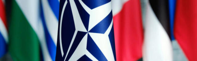 Француски посланик Бомпар предложио излазак из НАТО-а због политике САД