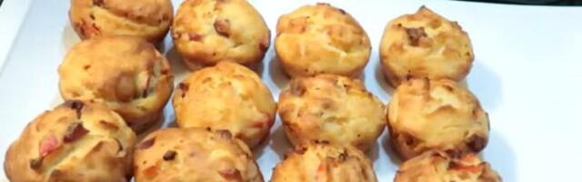 Ovi mafini se jedu čim počne Uskršnji post! Prolaze i kao doručak i kao večera, a vreme pripreme je smejurija