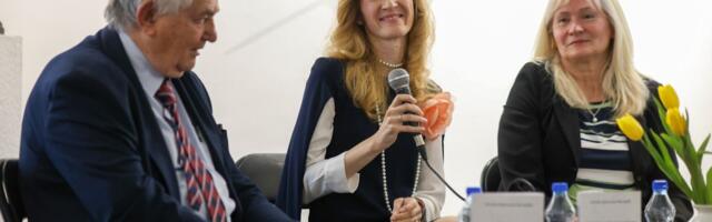 Iskra koja budi svet sećanja: Olgica Kravljača Veljović predstavila zbirku "Plamen ivanjdanske sveće"