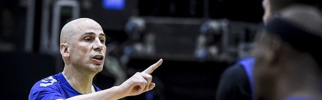 Zvanično: Đoan Penaroja je novi trener Valensije
