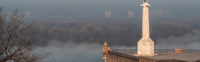 "Za pet meseci skoro 30.000 novih Beograđana, sprema se pljačka na izborima"