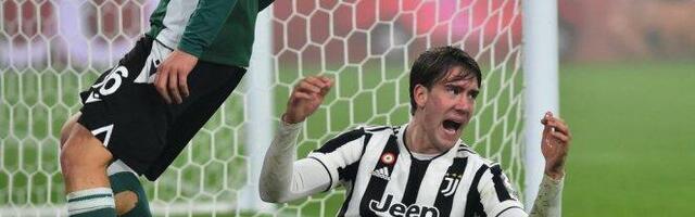 ALEGRI UGNJETAVA VLAHOVIĆA! Prvo ga KRITIKOVAO posle gola, a sad ga ostavlja na klupi