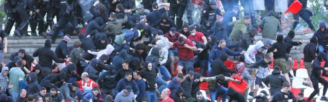 TUČA DELIJA I ŽANDARMERIJE: Pogledajte snimak koji je isplivao na društvenim mrežama! (FOTO+VIDEO)