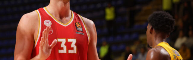 OLIMPIJAKOS SRUŠIO PAO Milutinov i Nilikina rešili grčki derbi