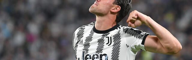 Legende Juventusa pružaju podršku Vlahoviću