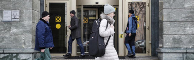 Аустријска „Рајфајзен банкаˮ наставља са продајом пословања у Русији