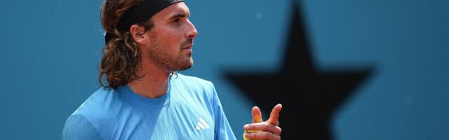 "Glupane! Odj**i idiote!" Cicipas potpuno izgubio kompas, vređao oca u Madridu tokom meča /VIDEO/