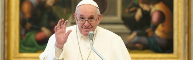 Papa Franja ima moderna shvatanja i tvrdi da bi i Sveti Petar koristio društvene mreže da je živ