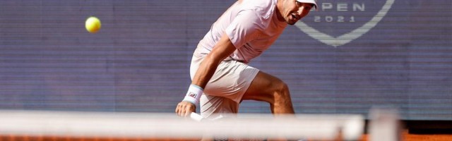 Lajović zakazao duel sa Šardijem, eliminisan Kecmanović