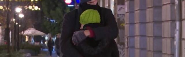 Igor i Nataša se nikada pre nisu sreli, a sada su proveli 24h zagrljeni u Knez Mihailovoj