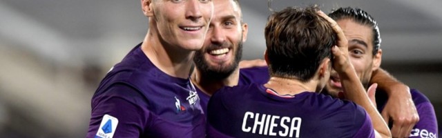ČINE SVE DA GA ZADRŽE: Fiorentina spremila novi ugovor za Srbina!