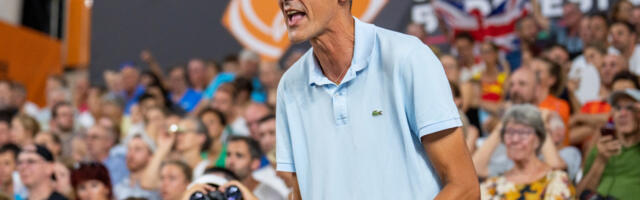 Suze koje govore sve: Krik oduševljenja Dragutina Topića nakon rekorda Angeline obišao svet (VIDEO)