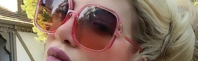 AUTOMOBIL SE ZAKUCAO U POZNATU GLUMICU! Sa njom bilo i SEDMORO dece - ovo joj je 2. UDES PO REDU