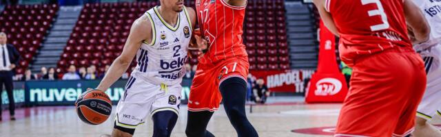 Hapoel usred Bugarske razmontirao prvaka Evrope: Micić se vraća u formu