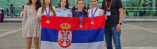 Српске гимназијалке освојиле три медаље на Европској математичкој олимпијади