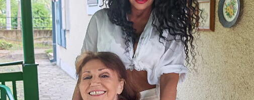 "Mama je mogla da ostane bez noge" Liljana Stjepanović imala velikih zdravstvenih problema, a evo kako sada izgleda! Lidija Vukićević objavila sliku sa njom