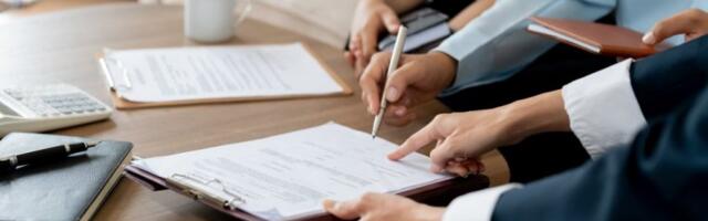 UGOVOR O POKLONU: Najčešće greške, koliki je porez i ko ima pravo da ga pobije