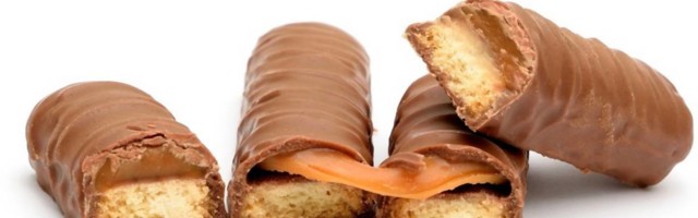Domaće Twix čokoladice su toliko dobre da nema ko neće pitati za recept - klinci će biti totalno oduševljeni