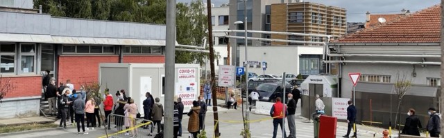 Preminulo četvoro, 12 pacijenata na respiratorima