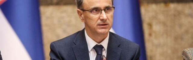 Macut traži produženje roka za upis nelegalnih objekata