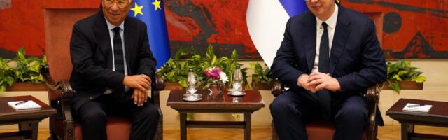 Oglasio se predsednik : Vučić otkrio detalje razgovora sa Antoniom Koštom (FOTO)