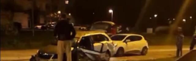 Udes na NBG, vozačeva strana auta potpuno uništene (VIDEO)