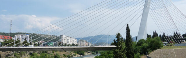 Hitno evakuisan tržni centar u Podgorici, panika zbog bombe