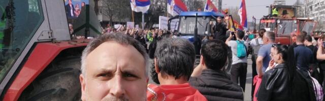 ANEM: Prekršajne prijave protiv novinara Miljka Stojanovića zbog navodnog organizovanja protesta