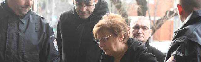 Ko je Slavica Jelača: Sekretarka, koja tvrdi da nije izašla iz okvira svoje nadležnosti