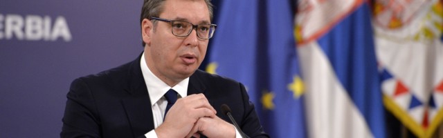 Novosti: Na diskovima 660 minuta prisluškivanih razgovora Vučića