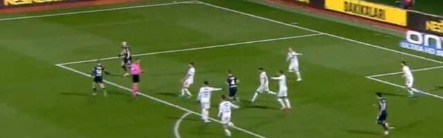 Fenerbahče se vratio pobedničkim navikama: Spornim golom u nadoknadi do treće u nizu (VIDEO)