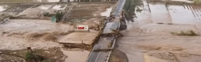 Nakon katastrofalnih poplava izdato upozorenje: Ponovo se sprema potop (VIDEO)