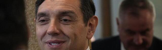 Vulin: Cilj obojene revolucije je da Srbija napusti RS