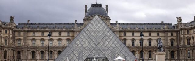 Produžen štrajk u Luvru